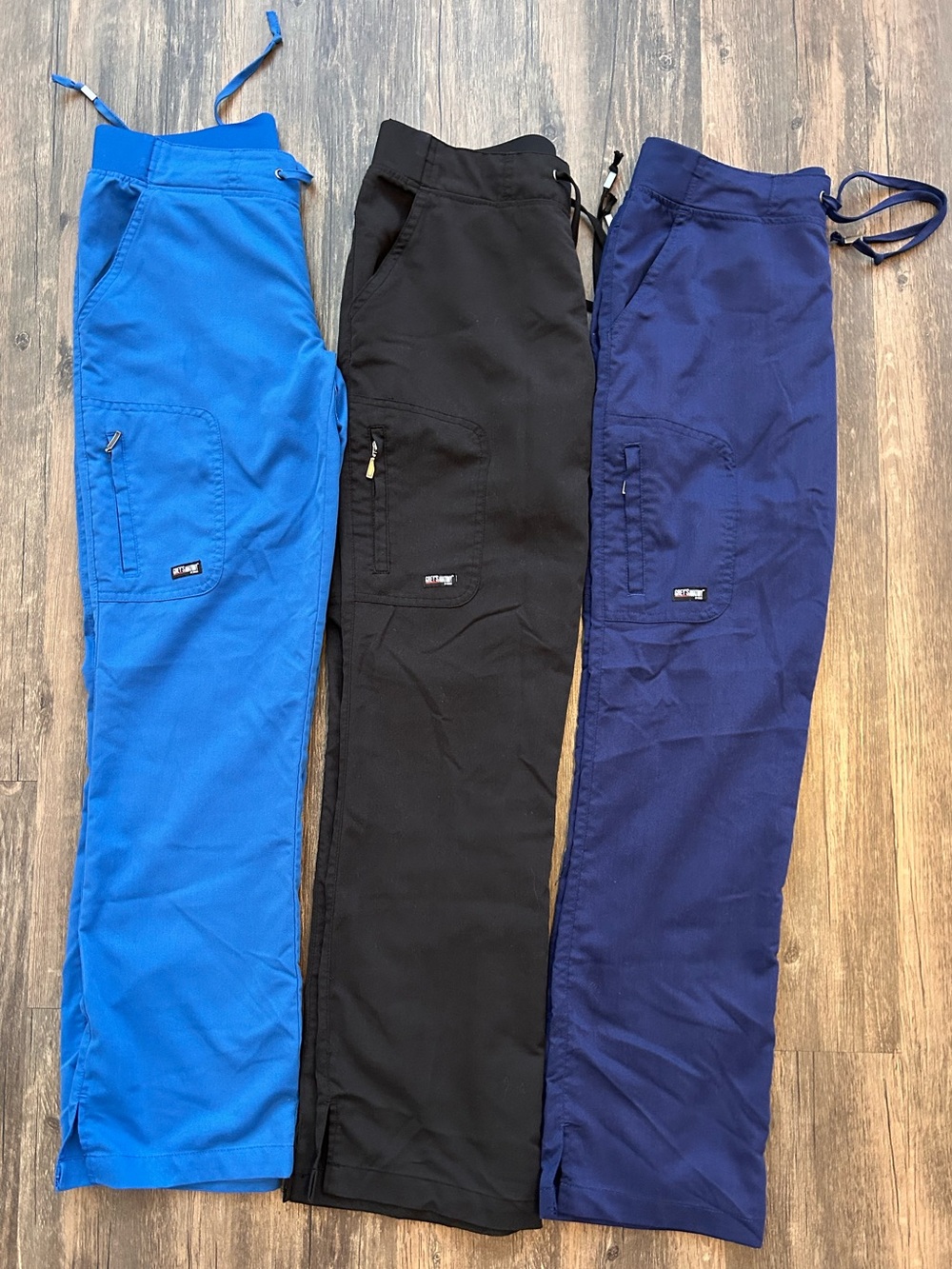 3 Pair Grey’s Anatomy Scrub Pants- EUC!! XSP